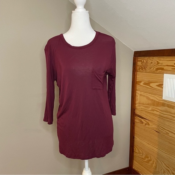 Rue 21 Maroon Cutout Back Top Small - Picture 1 of 8